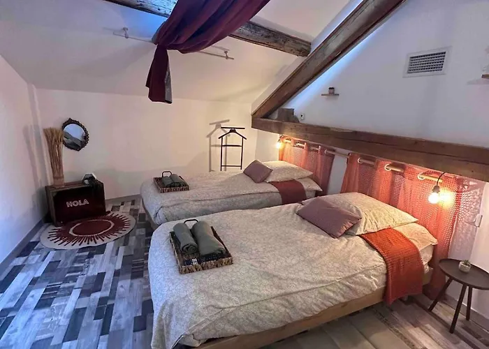 Holiday home House Patio Air Conditioning Elegant Decoration Carcassonne